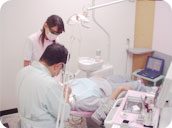 レーザー治療診療光景